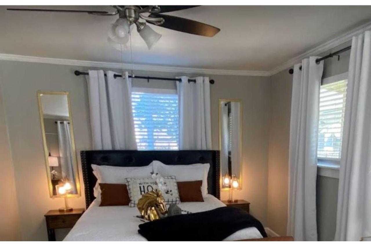 Stunning Cozy Downtown Guesthouse 圣安东尼奥 外观 照片